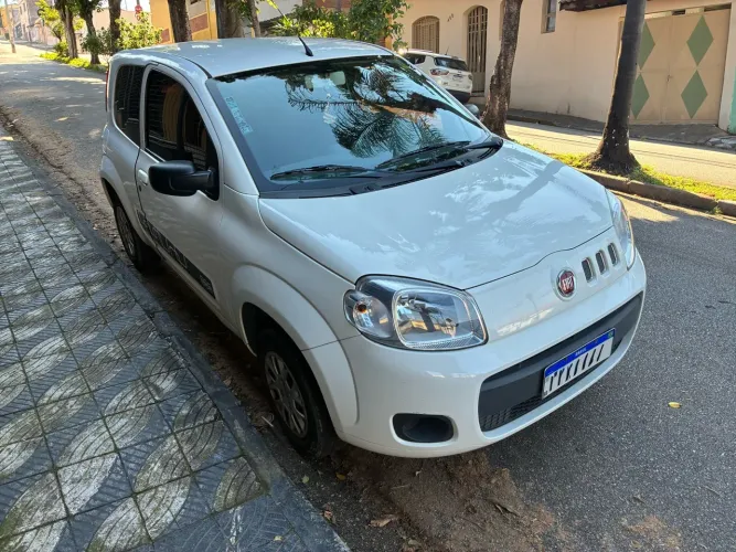 Fiat Uno Vivace 1.0 EVO Fire Flex 8V 3P 2014