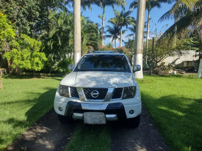 Nissan Frontier XE CD 4X4 2.5 TB Diesel 2010