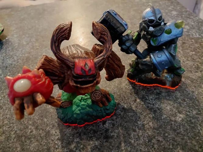 kit 2 figuras skylanders giants