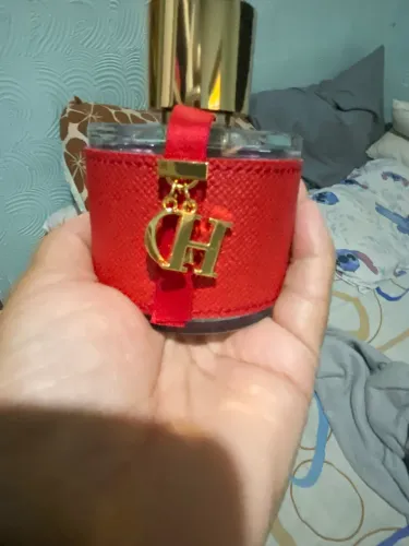 Perfume Carolina herrera novo sem a caixa