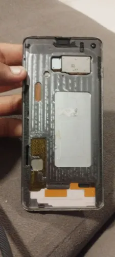 Celular S10 para usar em novo bex tipo um computador ele vai com o adaptador e carregador