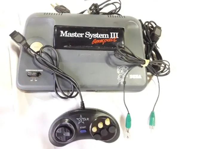 Console Master System 3 Compact com Controle Mega e Sonic na Memória