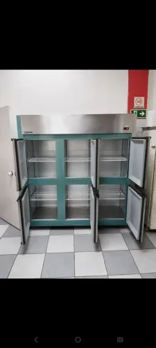 Vendo geladeira industrial inbox de 6 portas marca Kofisa  