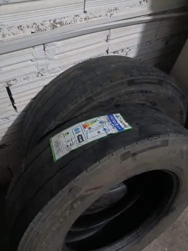 Pneus usados 175. 75. R 17.5