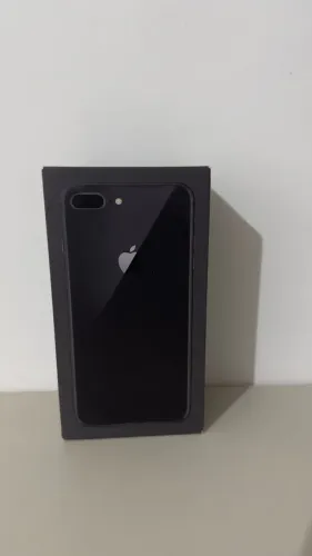 Caixa iPhone 8 plus