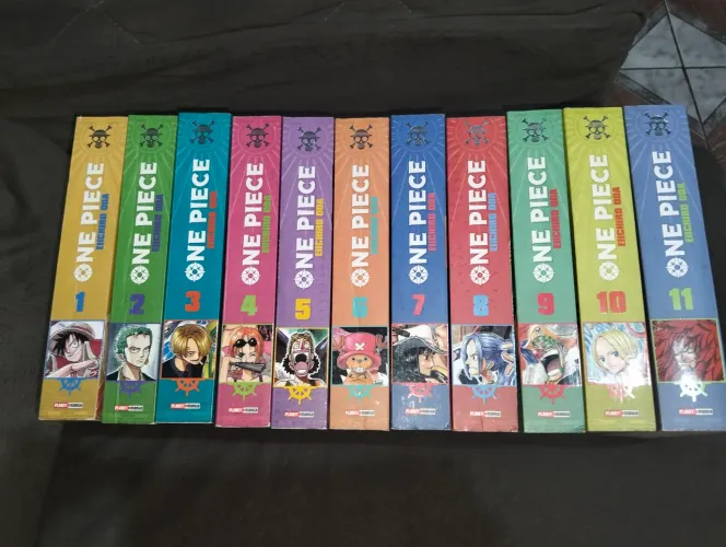 Mangás one piece edição 3 em 1,vol 1 a 11 retirada dos mangás em minha propiedade