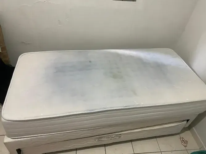 CAMA BOX COM COLCHÃO DE MOLAS + CAMA AUXILIAR PROBEL