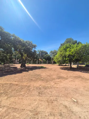 Vende-se terreno condomínio alvorada da barra bonita.<br>Antiga Rua 03 com a 26.