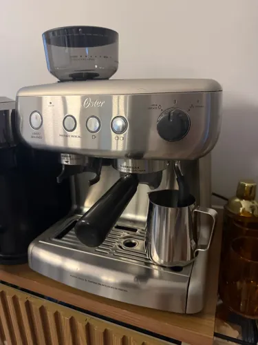 Cafeteira Espresso Oster (Moedor não Funciona)