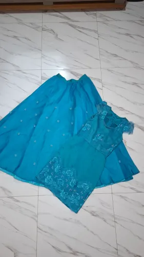 VESTIDO AZUL FORMATURA 2 EM 1
