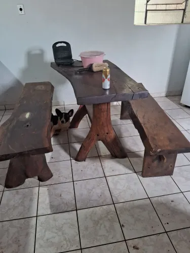 Mesa rústica