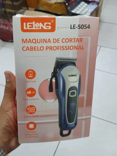 Máquina de corta cabelo profissional 