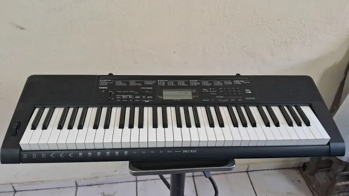 Teclado casio ctk 3500.poucas horas de uso