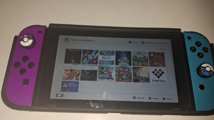 Nintendo Switch V1 Desbloqueado 256gb completo com vários acessórios e Just Dance 1-2025