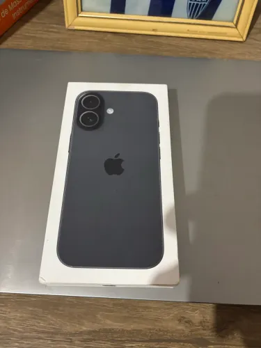 IPHONE 17 256GB LACRADO 