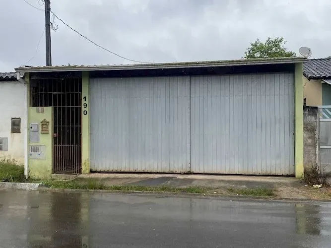 Casa no Jardim Alvorada em Pariquera-Açu/SP