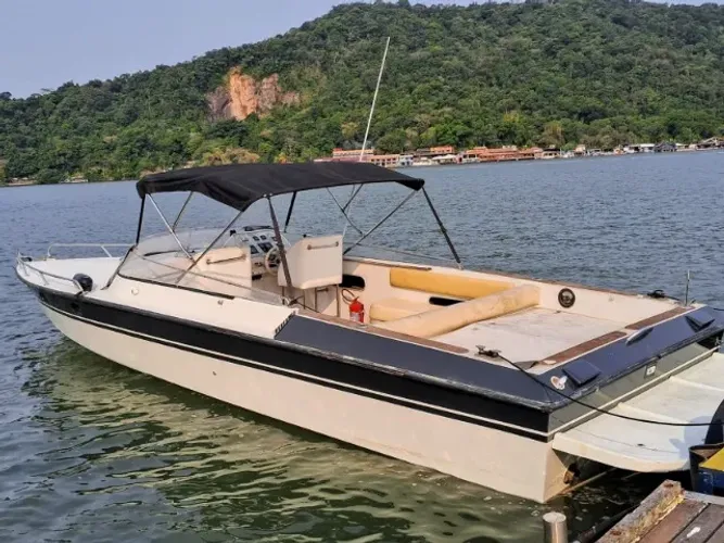 LANCHA INTERMARINE 35 PÉS TODA REFORMADA