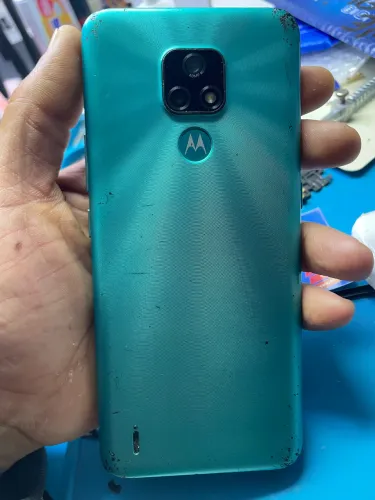 Moto E7