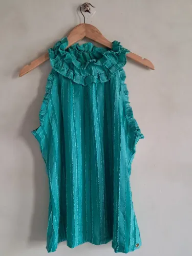 BLUSA EM TECIDO DROFF