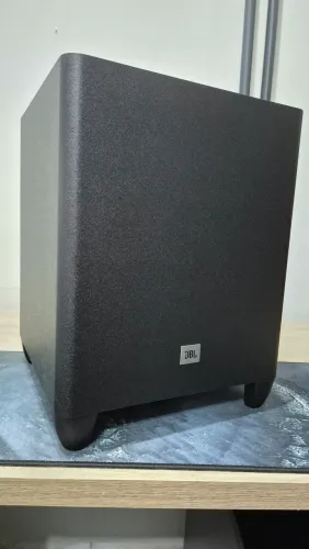 Subwoofer ativo JBL Ci8P
