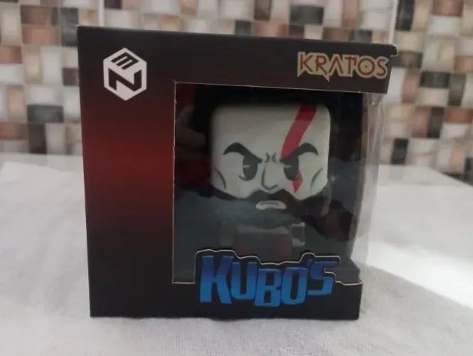 Conjunto God of War, Boneco+Machado oficial+Jogo de porta copos