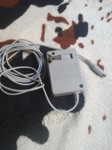 Fonte de Nintendo 3ds não original