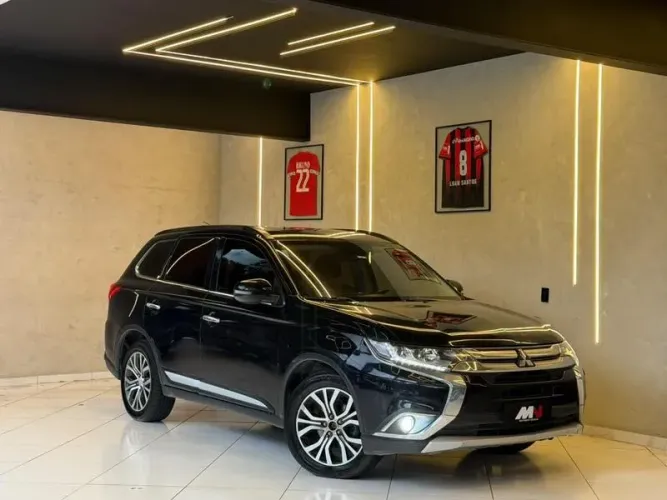Mitsubishi Outlander HPE-S 2.2 Diesel 4X4 Aut. 2016