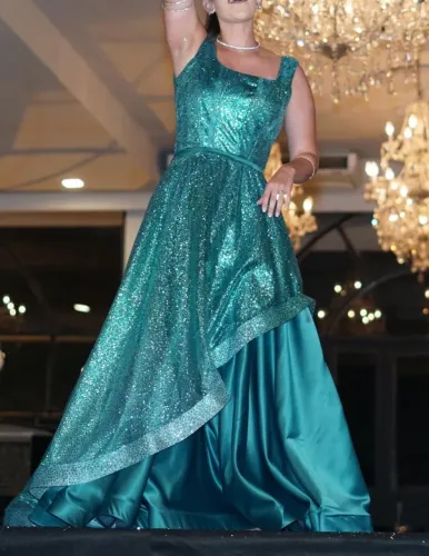 Vestido perfeito de FORMATURA VERDE