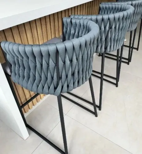 Banqueta em tricô náutico 