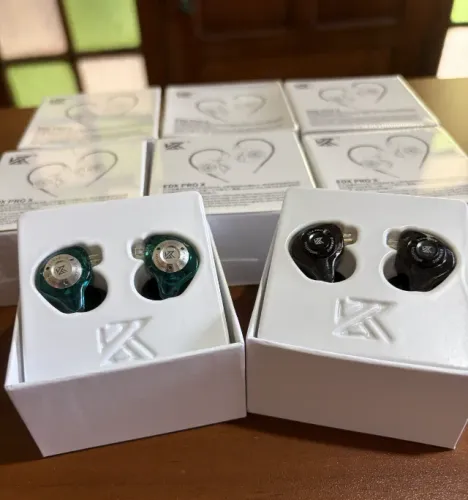 Kit 10 Fones KZ EDX Pro X para Retorno de Palco e Instrumentos