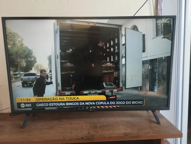 TV LG 42 polegadas Smart