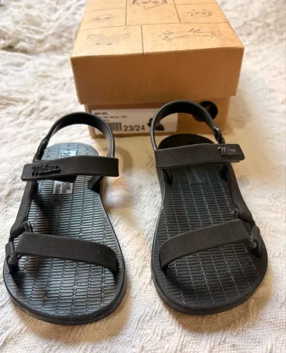 Mini Melissa