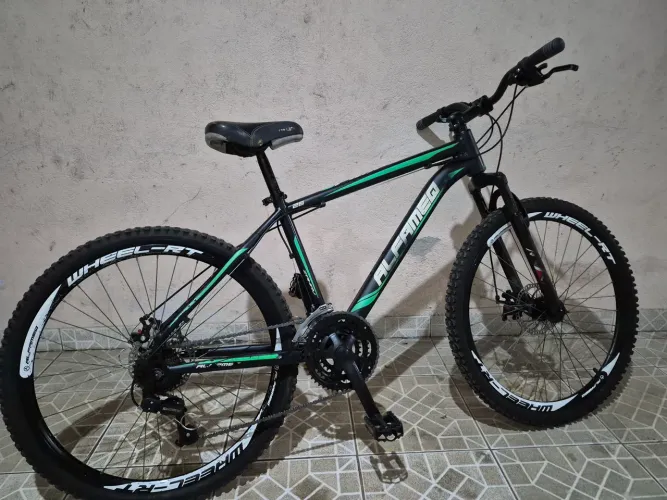 Bicicleta Mountain Bike 26 Alfameg Zahav Quadro 21 Freio Disco
