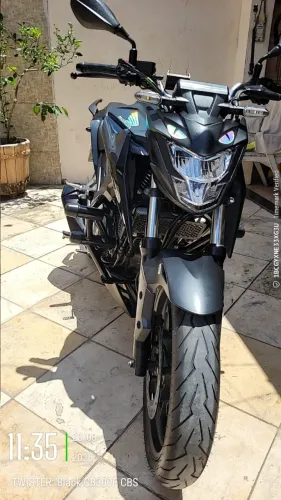 VENDE-SE CB TWISTER BLACK CBS 300F