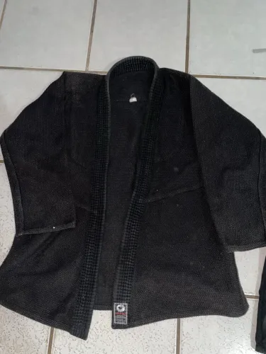 Vendo esse kimono no tamanho a1