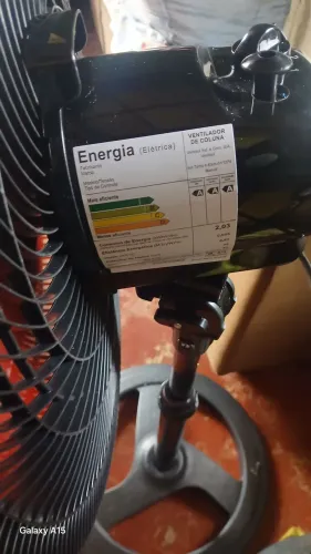Ventilador zerado da loja com nota