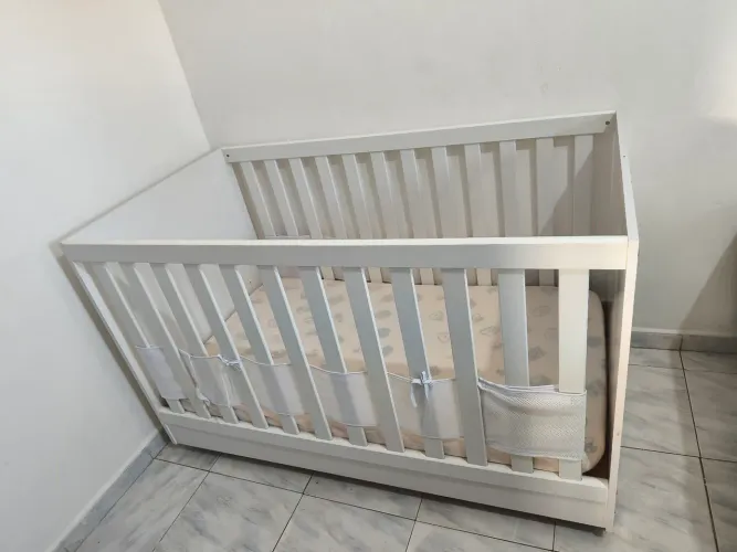 Berço 3 em 1 Branco - Vira Cama | Estado de Novo | Completo