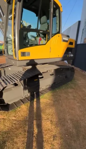Escavadeira Volvo EC140DL