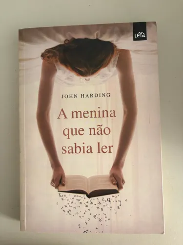 Vários livros - escolha um deles e diga no chat.