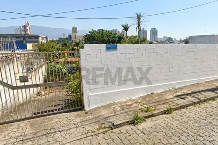 Terreno à venda com 2992,64 m² no Centro de Mogi das Cruzes!