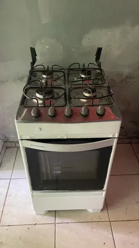 Fogão 4 bocas usado 300$