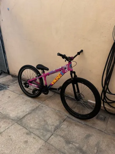 Vikingx rosa semi nova