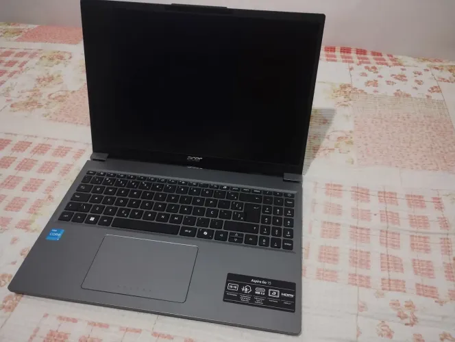 O Notebook Acer Aspire Go 15 (AG15-51P-39MU) *Usado apenas 3 meses* R$ 2.900,00