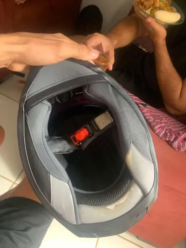 Capacete em ótimo estado 