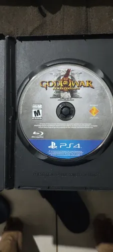 God of War III Remasterizado PS4 - Mídia Física (Disco Impecável)