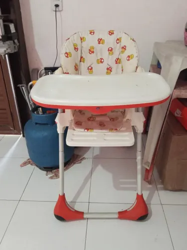 Cadeira de alimentação bebê