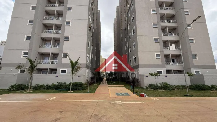 Apartamento com 2 dormitórios para alugar, 48 m² por R$ 2.160,00/mês - Samambaia Sul - Sam