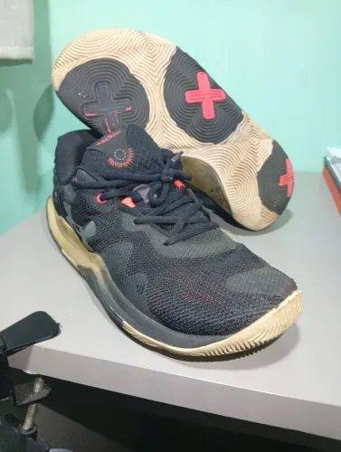 Under armour Buzzer