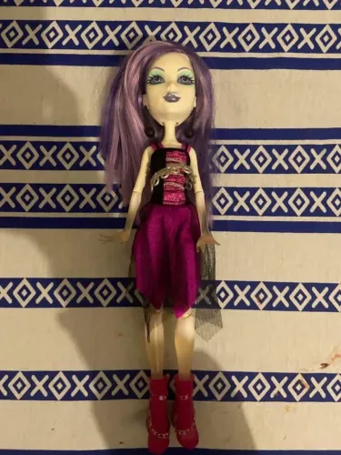 Boneca Monster High - Spectra Ghouls Alive
