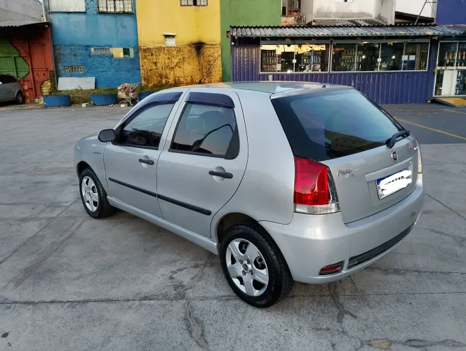 Fiat Palio 1.0 Cel. Econ./italia F.flex 8V 4P 2010